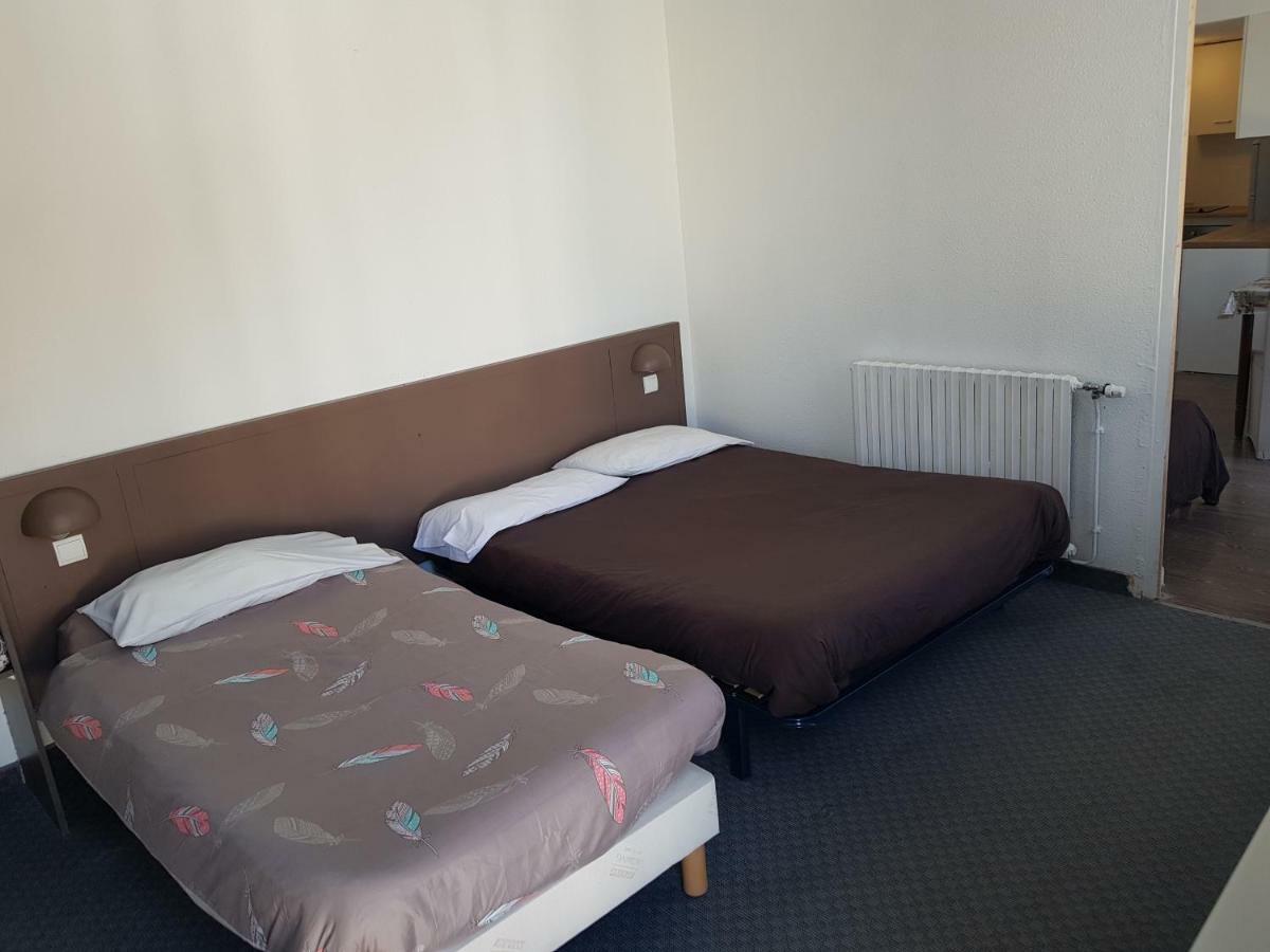 18 Rue Des Petits Fosses - 5 Apartment ลูร์ด ภายนอก รูปภาพ