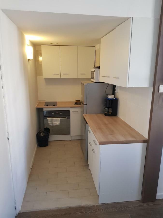 18 Rue Des Petits Fosses - 5 Apartment ลูร์ด ภายนอก รูปภาพ