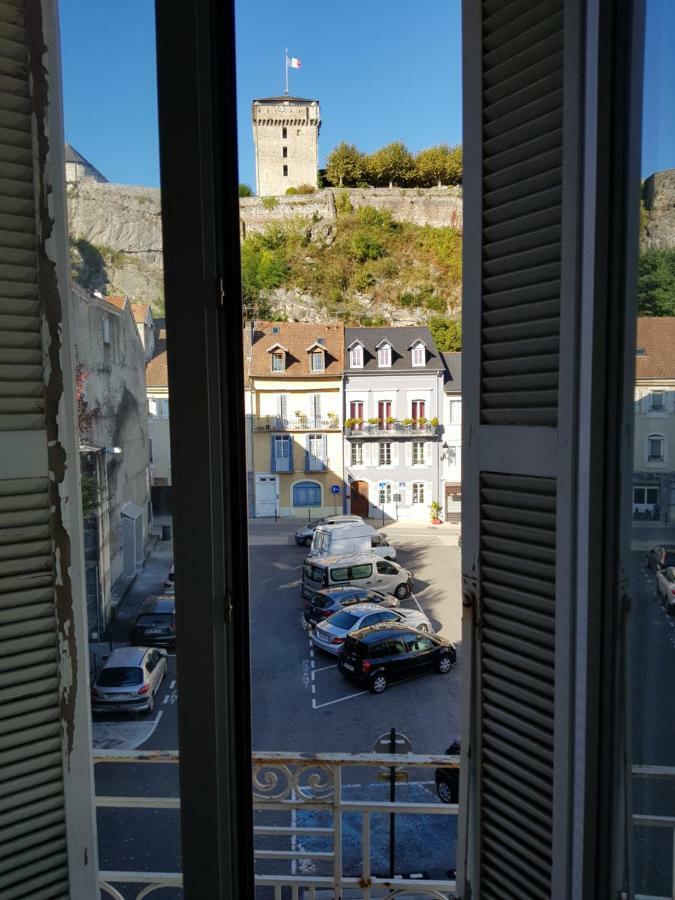 18 Rue Des Petits Fosses - 5 Apartment ลูร์ด ภายนอก รูปภาพ